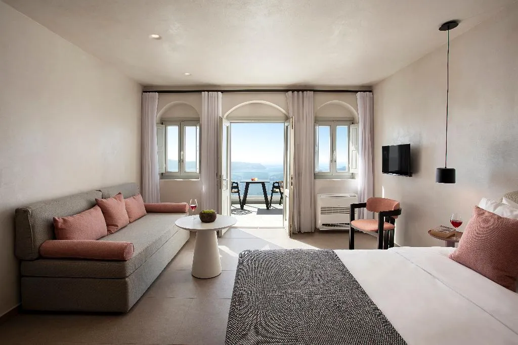 TRIPLE ONE BEDROOM ONE BATHROOM Room, Andromeda Villas, Santorini