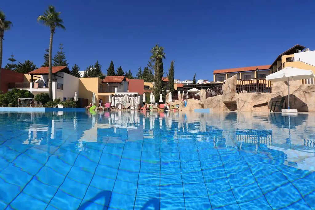 Pool, Kapetanios Aqua Resort, Cyprus