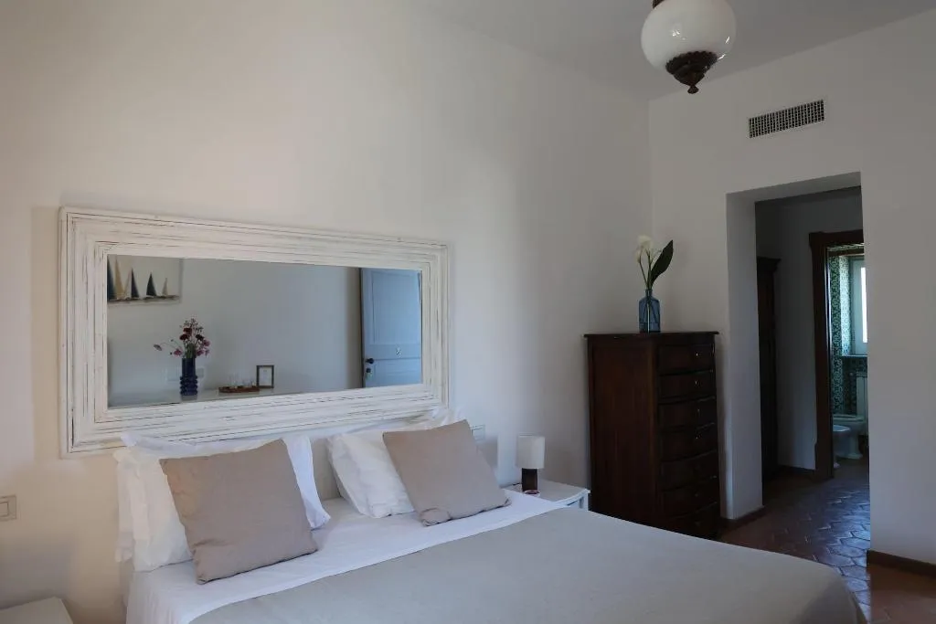 Room, Villa Puolo - With Private Sea Access, Naples