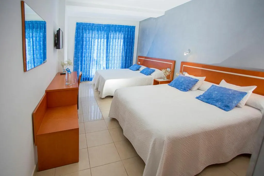 Room, Don Pablo, Valencia