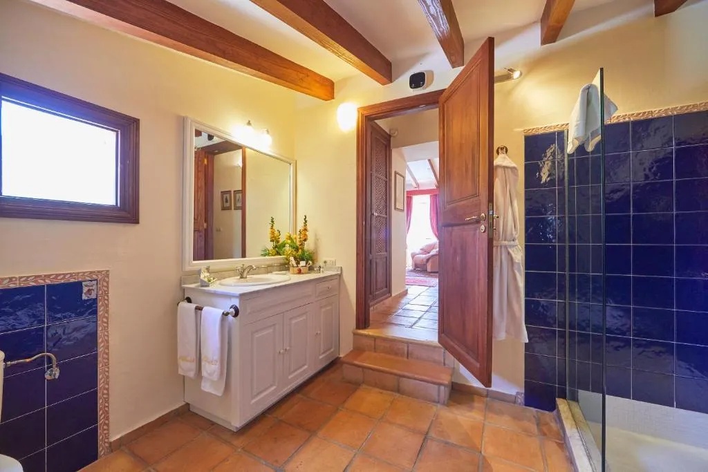 Double or Twin WITH TERRACE Room, Hotel Rural S'Olivaret, Majorca