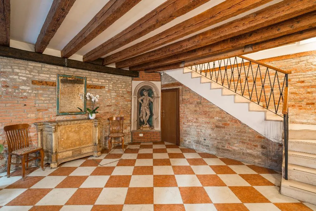 Lobby, Palazzo Guardi, Venice