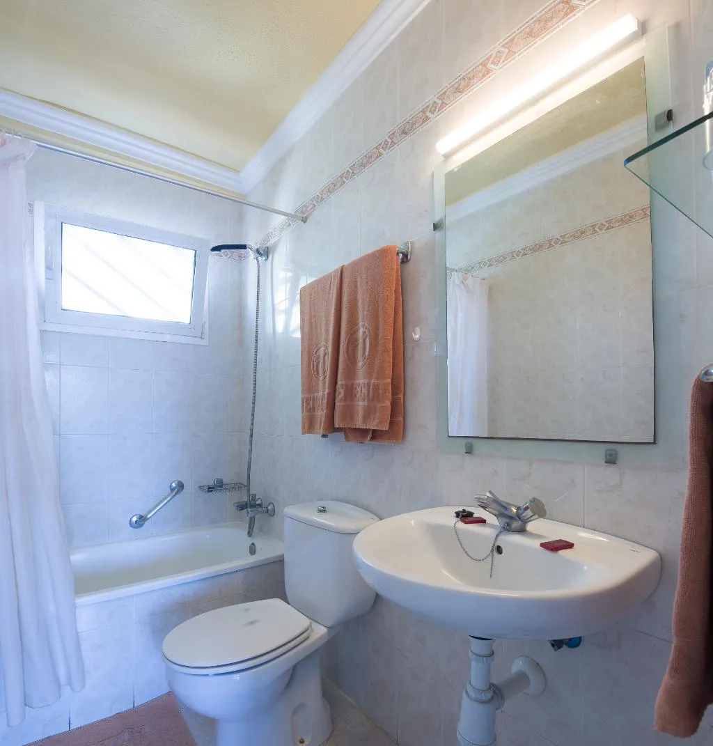 Room, Apartamentos Teneguia, Tenerife