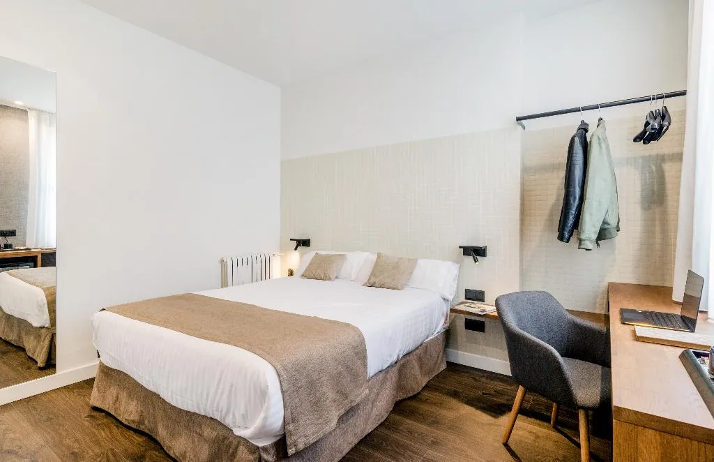 Double or Twin SUPERIOR Room, Peninsular, Costa Brava