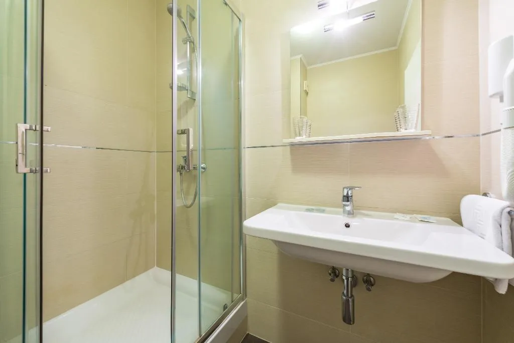 TWIN CLASSIC SEA VIEW Room, Villa Lanterna, Dubrovnik