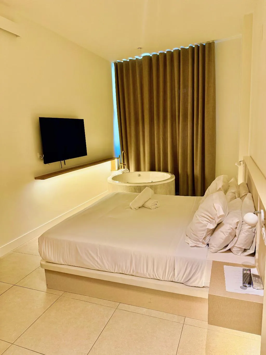 DOUBLE WITH AIR CONDITIONING Room, Velázquez, Costa Blanca