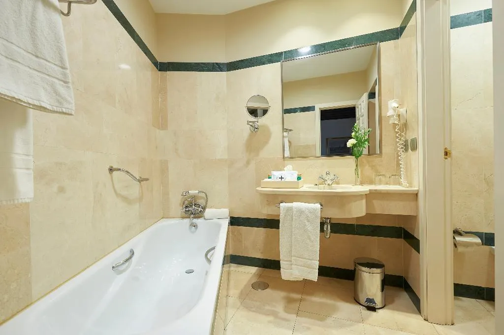 Double or Twin STANDARD Room, Las Casas de El Arenal, Seville