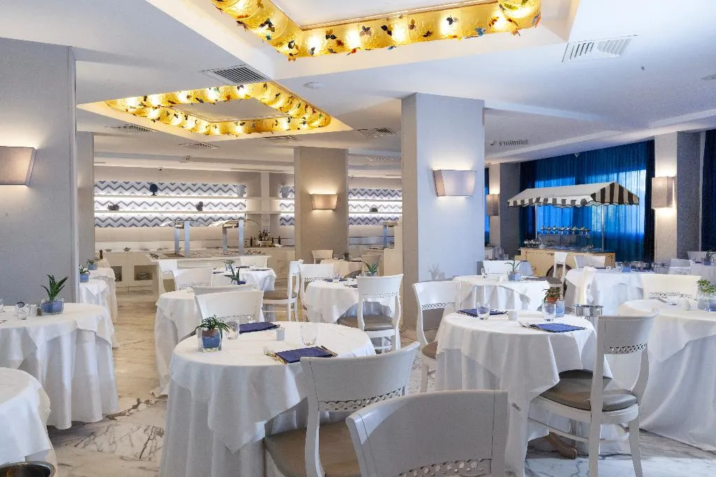 Restaurant, Atlantic Palace, Naples