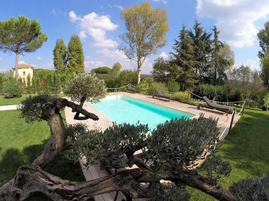 Sports and Entertainment, Boma Country House, Rome