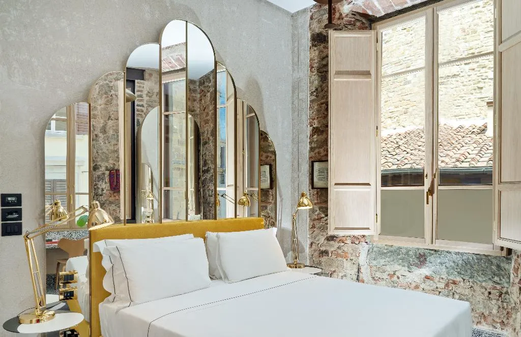 DOUBLE SUPERIOR Room, Hotel Calimala Firenze, Florence