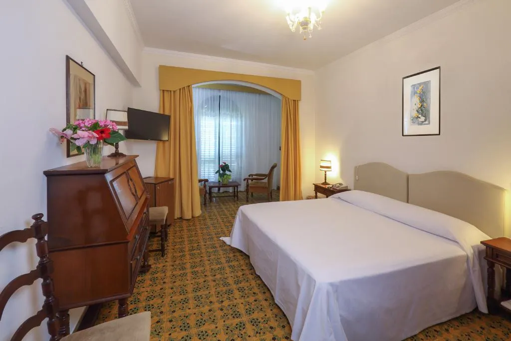 Double or Twin COMFORT Room, Lido Mediterranee, Taormina