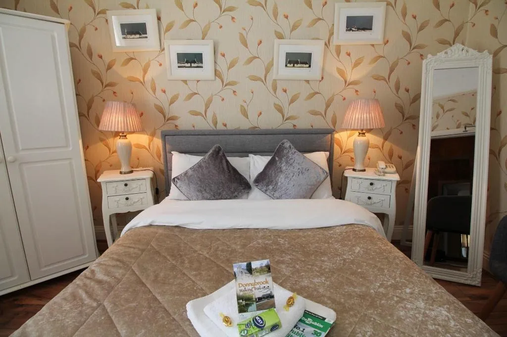 Room, Donnybrook Hall, Dublin