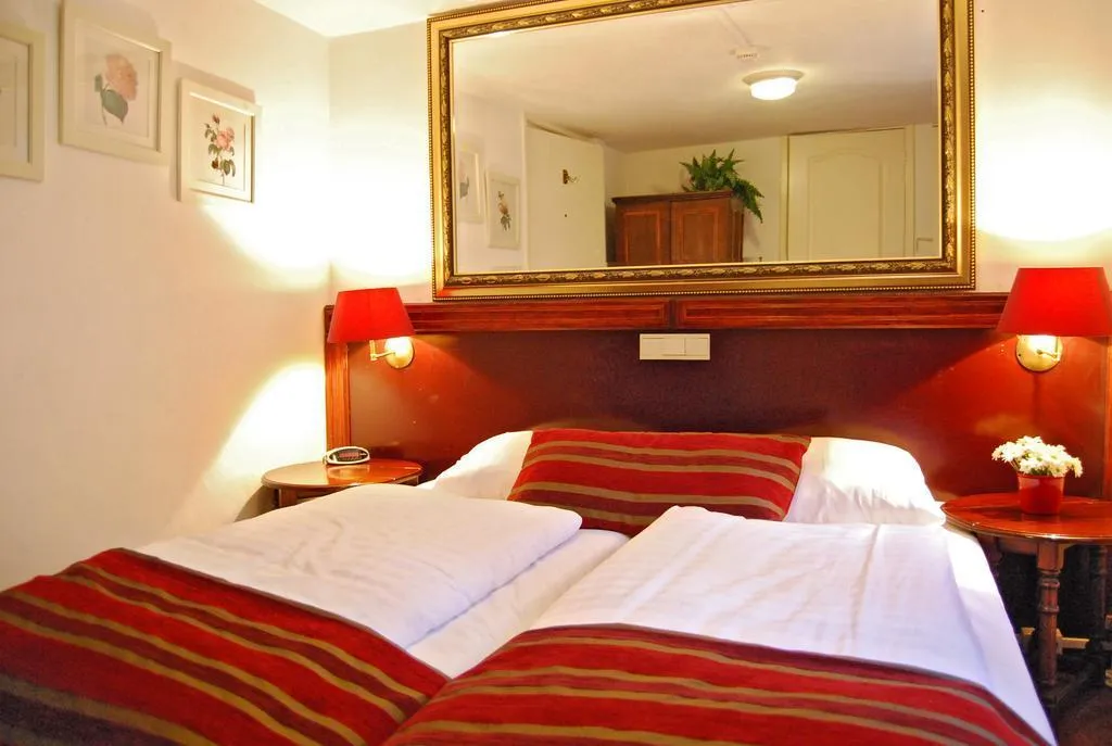 General view, Amsterdam House Hotel, Amsterdam