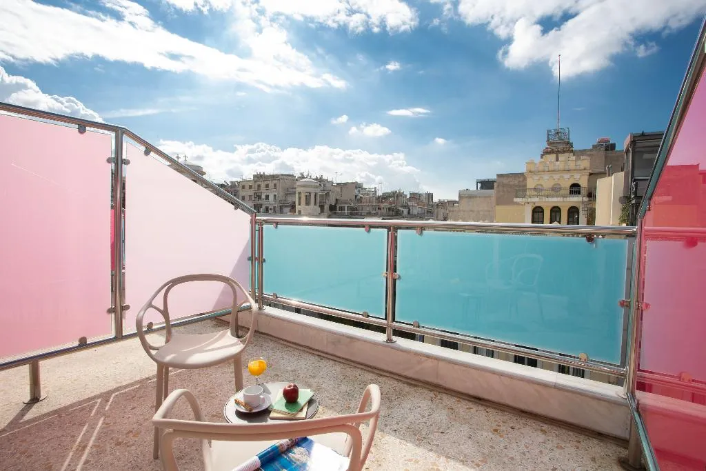 FAMILY ROOM CITY VIEW Room, Casual Kubic Athens, Athens