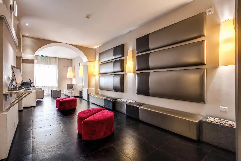 Lobby, Hotel Villafranca, Rome