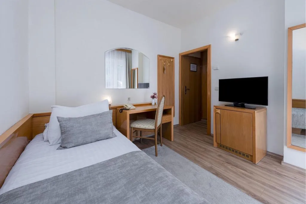 SINGLE STANDARD Room, Splendid, Dubrovnik
