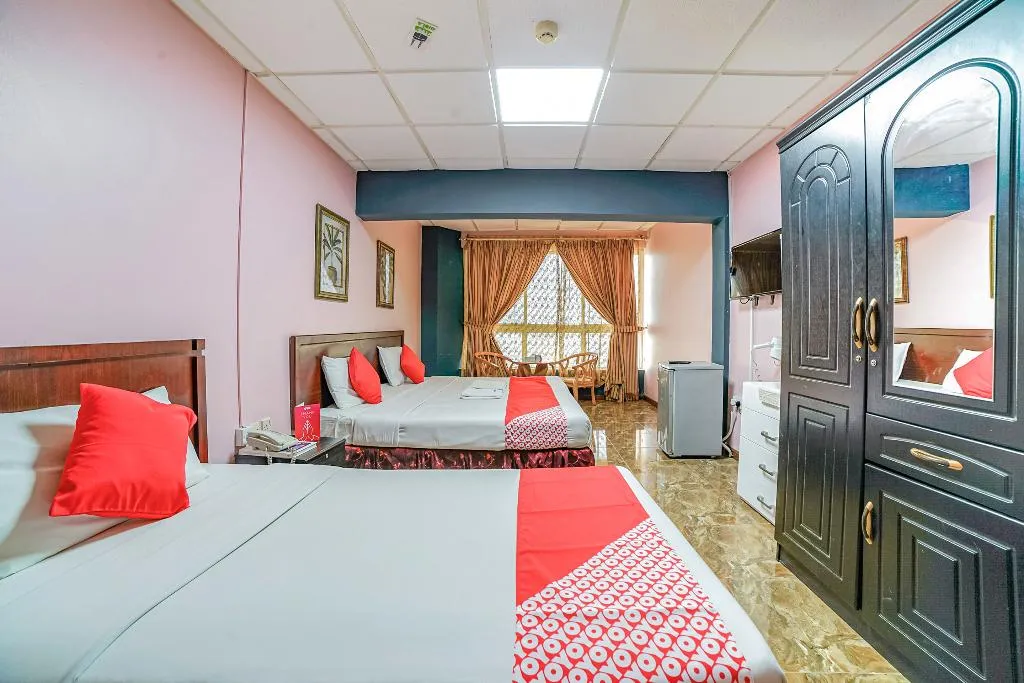 TWIN DELUXE Room, 394 Dana Al Buhaira Beach Hotel, Dubai