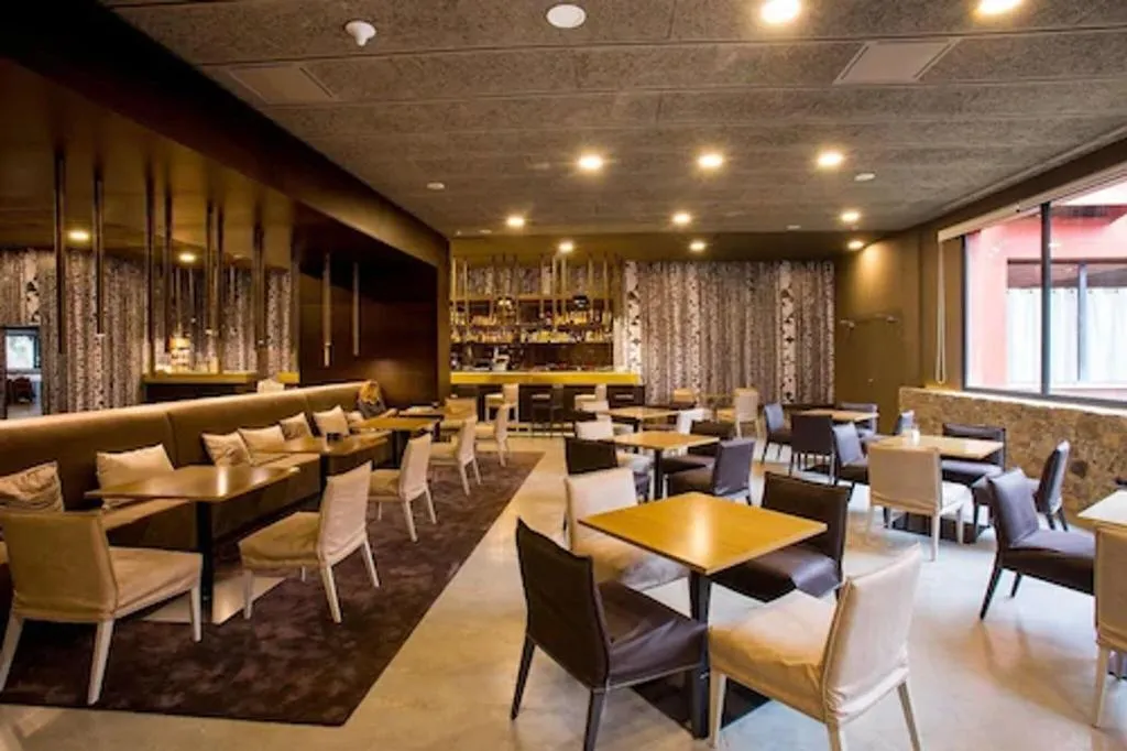Restaurant, Montanya Hotel & Lodge, Costa Brava