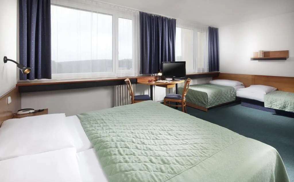 TRIPLE STANDARD Room, Fortuna West, Prague