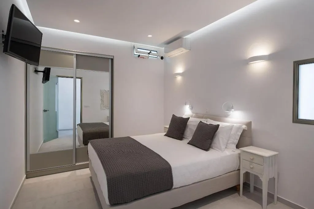 Room, Altemar Suites, Santorini