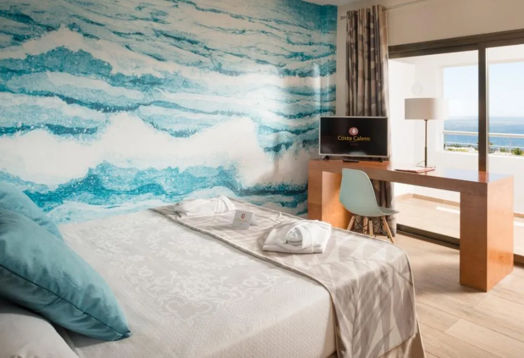 SUITE CAPACITY 3 TWO BEDROOMS Room, Costa Calero Thalasso& Spa, Lanzarote