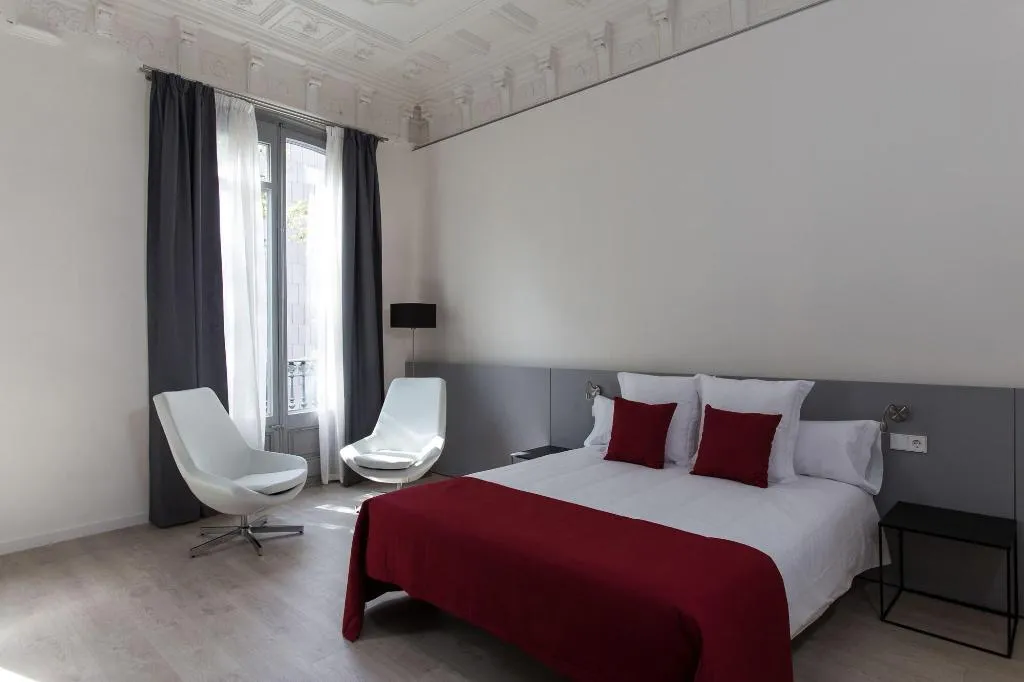 Room, Izaila Plaza Catalunya, Barcelona
