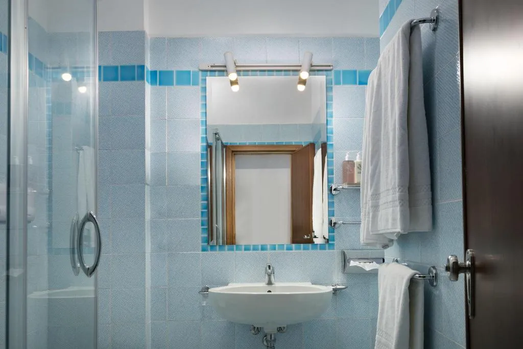 DOUBLE STANDARD Room, Gabbiano Azzurro, Olbia