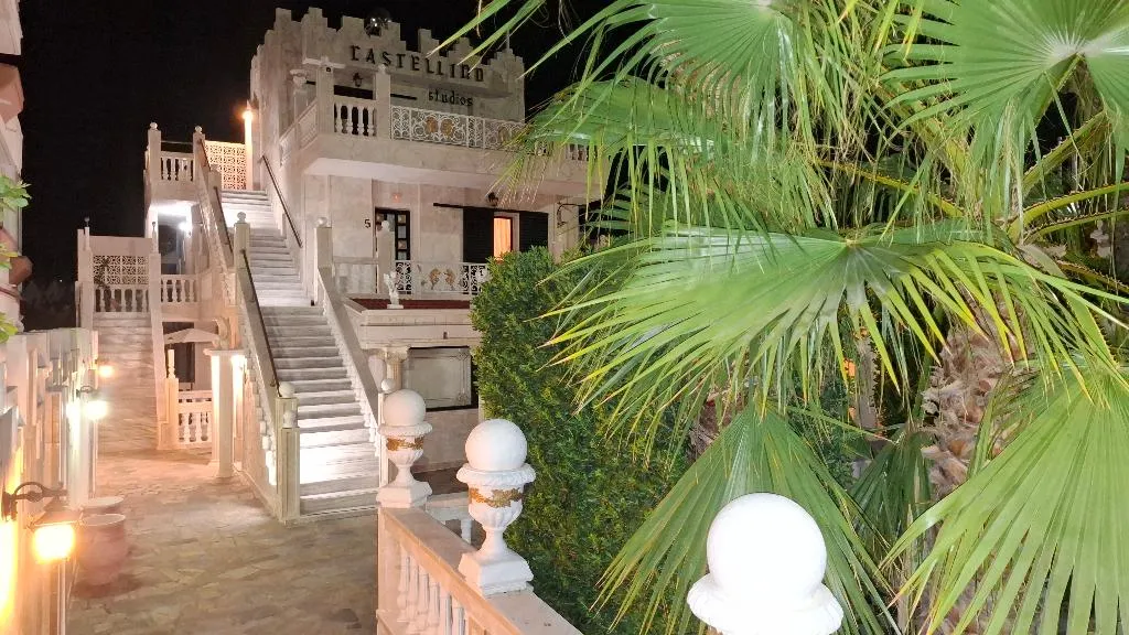 STUDIO WITH BALCONY Room, Castellino Studios, Rhodes