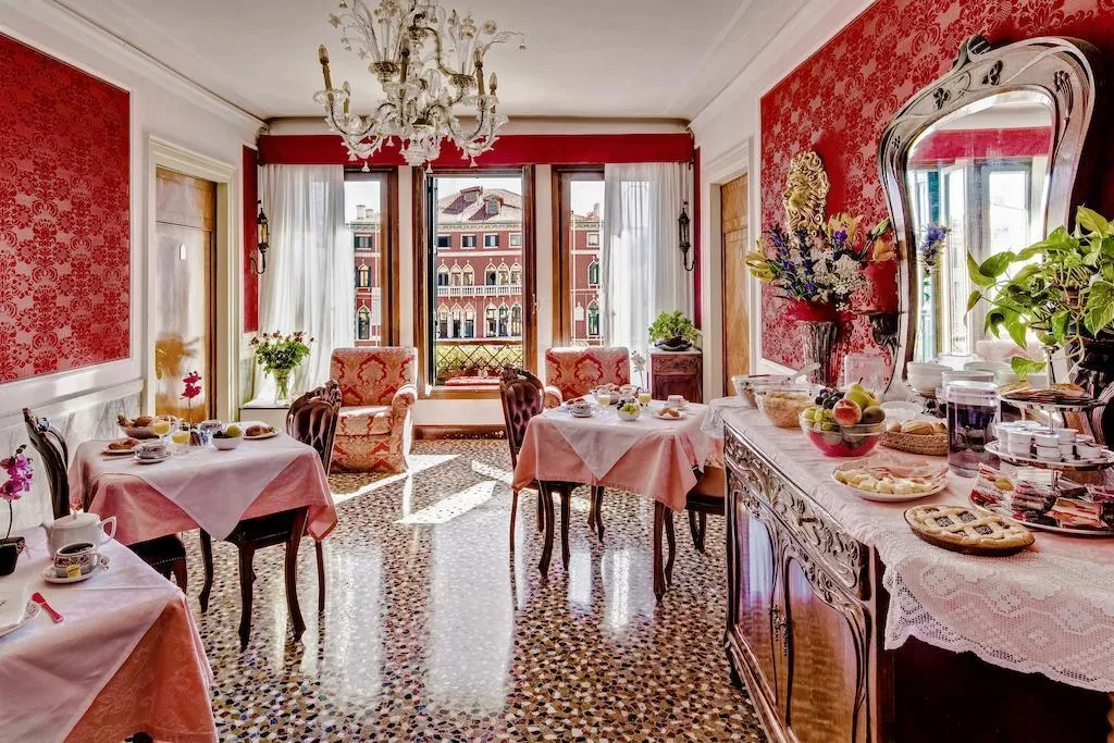 General view, Antica Locanda Sturion, Venice
