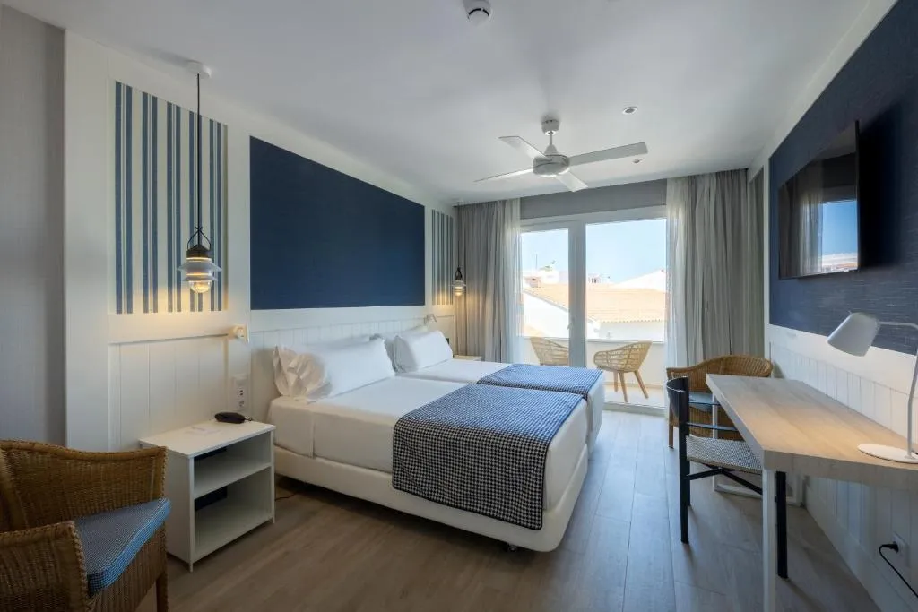 Double or Twin PREMIUM Room, Catalonia Mirador des Port, Menorca