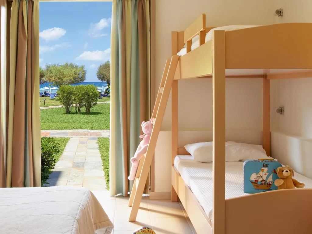 FAMILY ROOM SEA VIEW Room, Grecotel Meli Palace, Crete