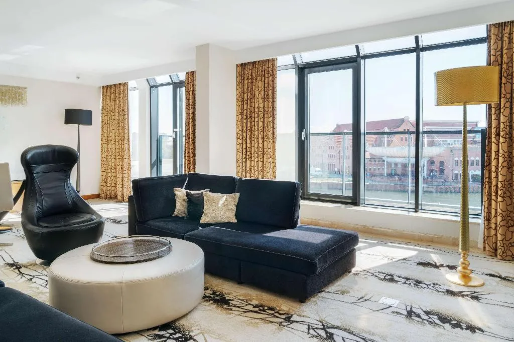 SUITE Presidential WITH VIEWS Room, Hilton Gdansk, Gdansk