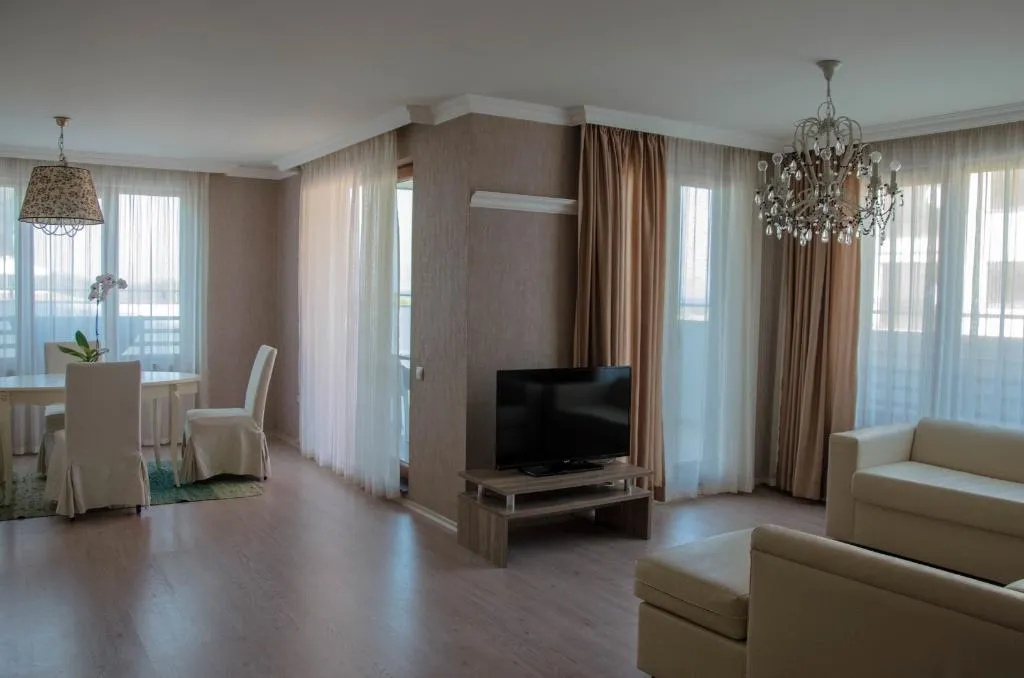 Room, Rose Gardens Boutique, Bourgas