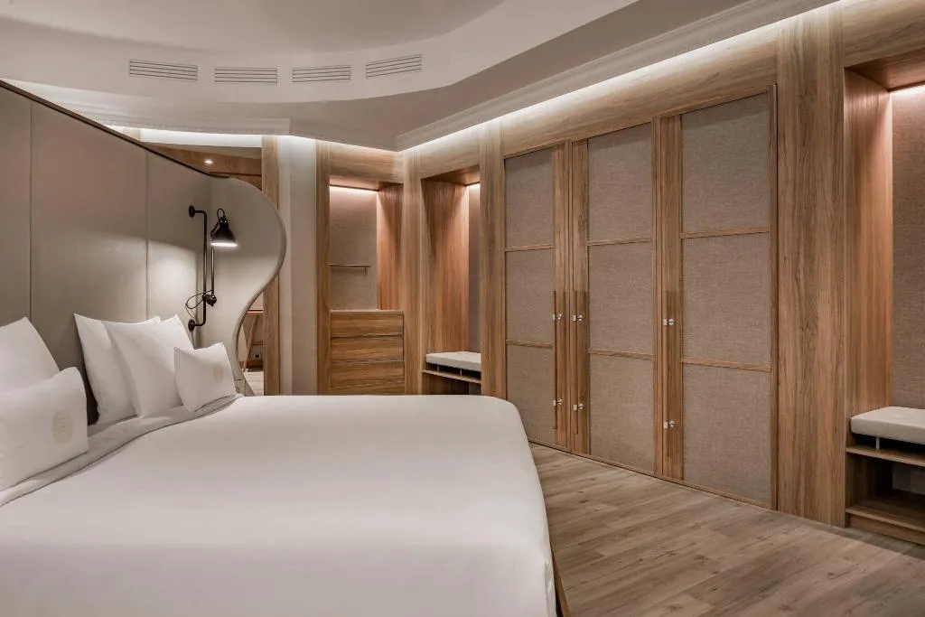 Room, Autograph Collection Círculo Gran Vía, Madrid