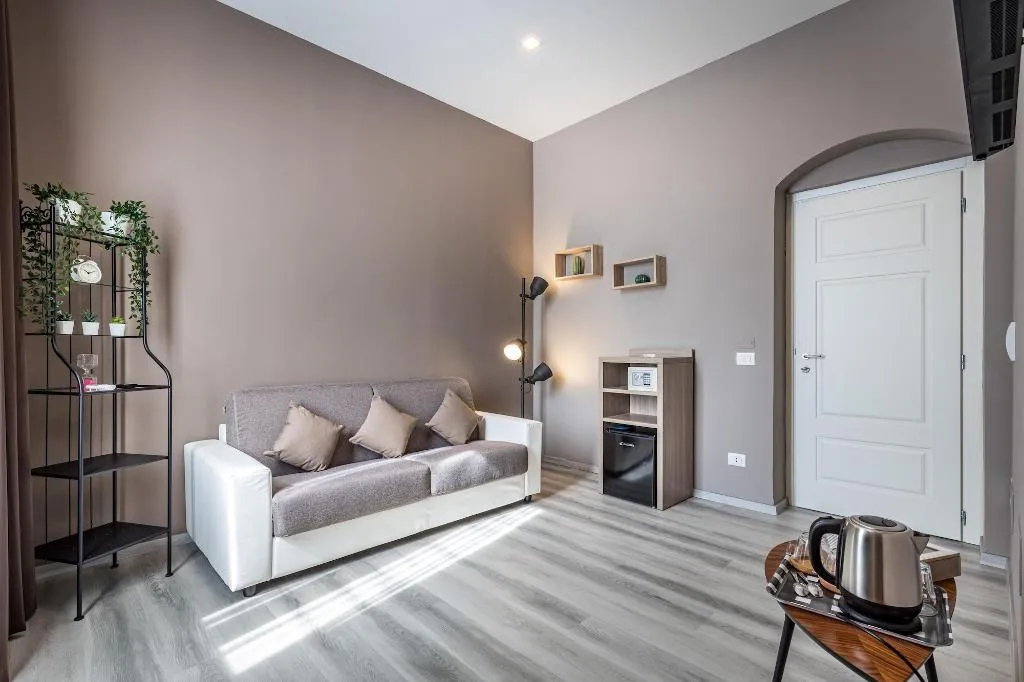 Room, B&B My Way, Florence