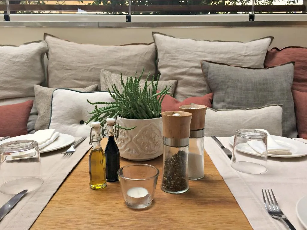 Restaurant, Coco-Mat Hotel Nafsika, Athens