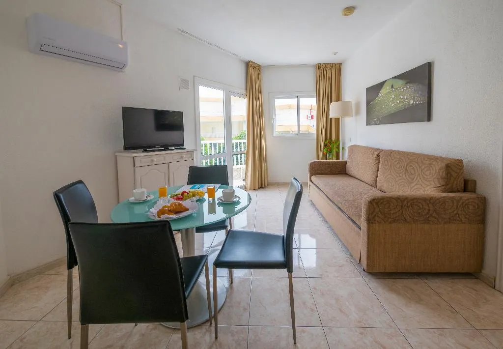 APARTMENT CAPACITY 4 Room, Checkin Bungalows Atlantida, Tenerife