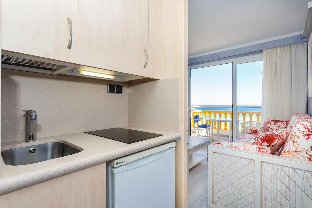 APARTMENT SEA VIEW ONE BEDROOM Room, Royal Son Bou Family Club, Menorca