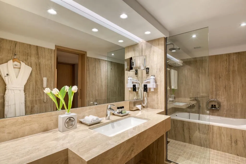 Double or Twin STANDARD Room, Divani Caravel, Athens
