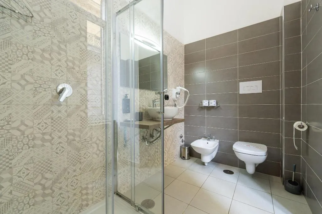 Room, Duomo Hermes Relais, Naples