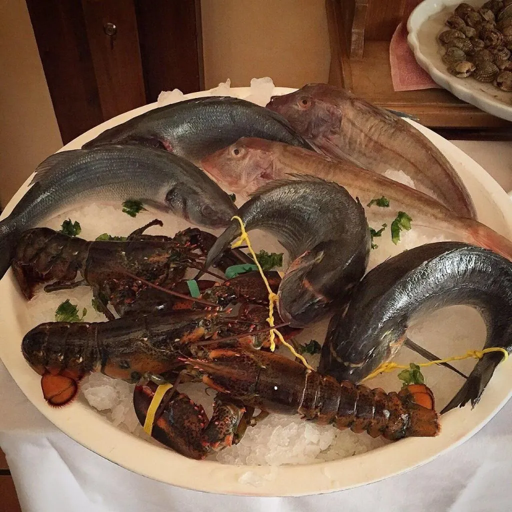 Restaurant, Hotel Mediterraneo, Naples