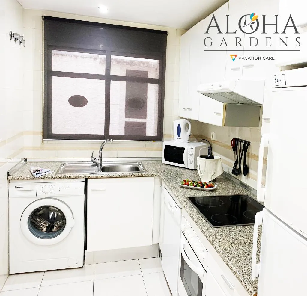 APARTMENT TWO BEDROOMS Room, Aloha Gardens, Costa Del Sol