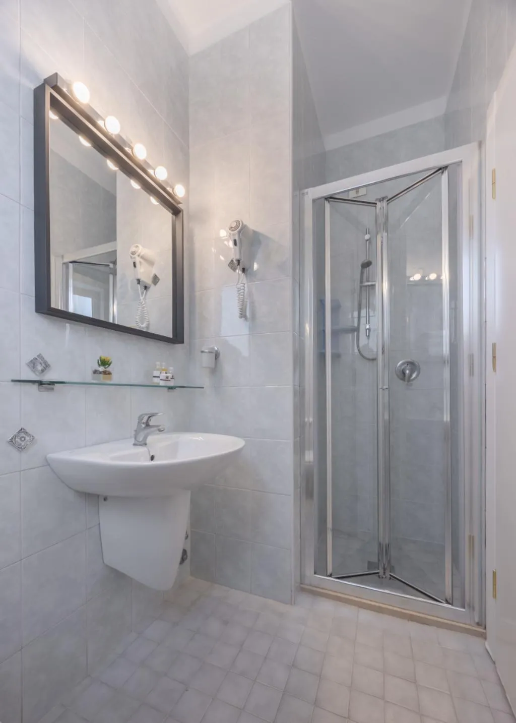 DOUBLE STANDARD Room, Portofino, Venice