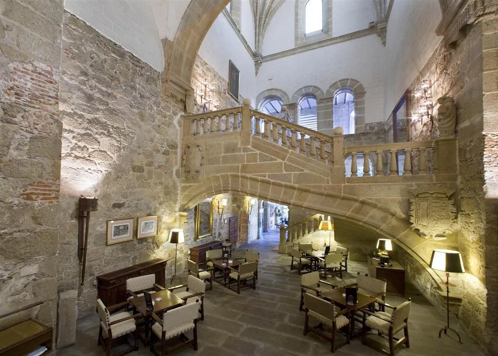 Bar, Parador de Plasencia, Madrid