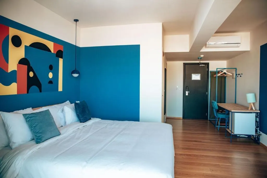 SUITE KING SIZE BED Room, Selina Theatrou Athens, Athens