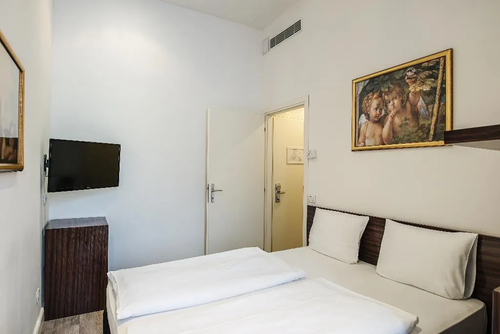 SINGLE STANDARD Room, Assenzio Prague, Prague