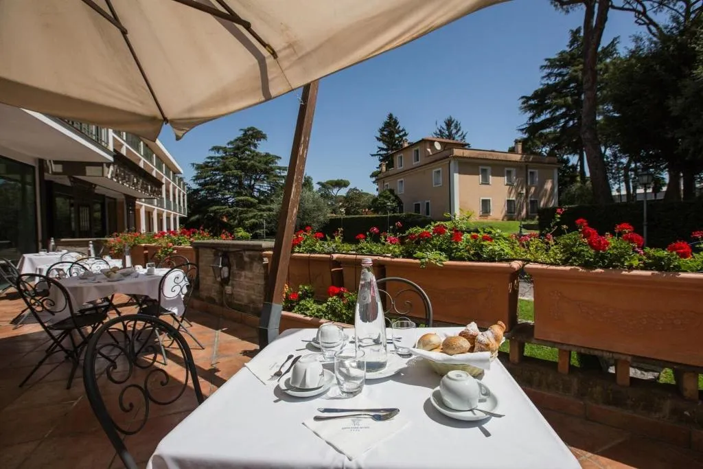 Restaurant, Appia Park Hotel, Rome