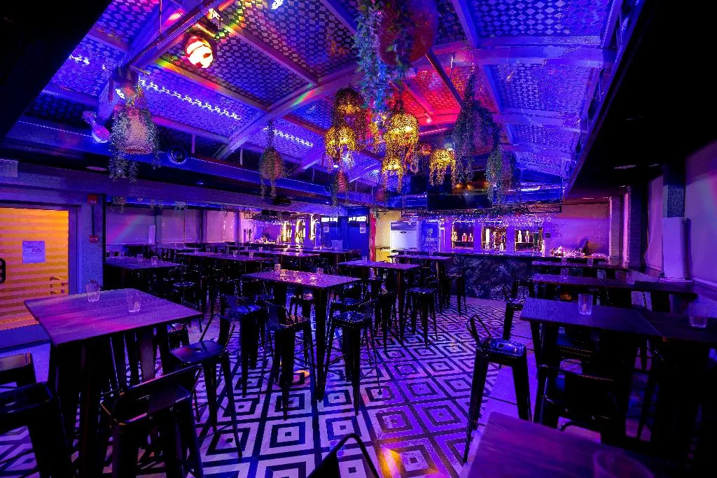 Bar, Howard Johnson Plaza by Wyndham Dubai Deira, Dubai