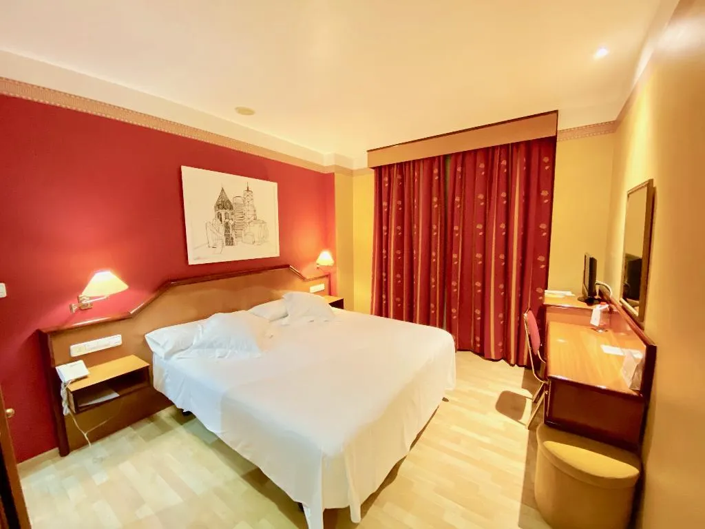 DOUBLE ONE BED Room, Torrepalma, Andalucia