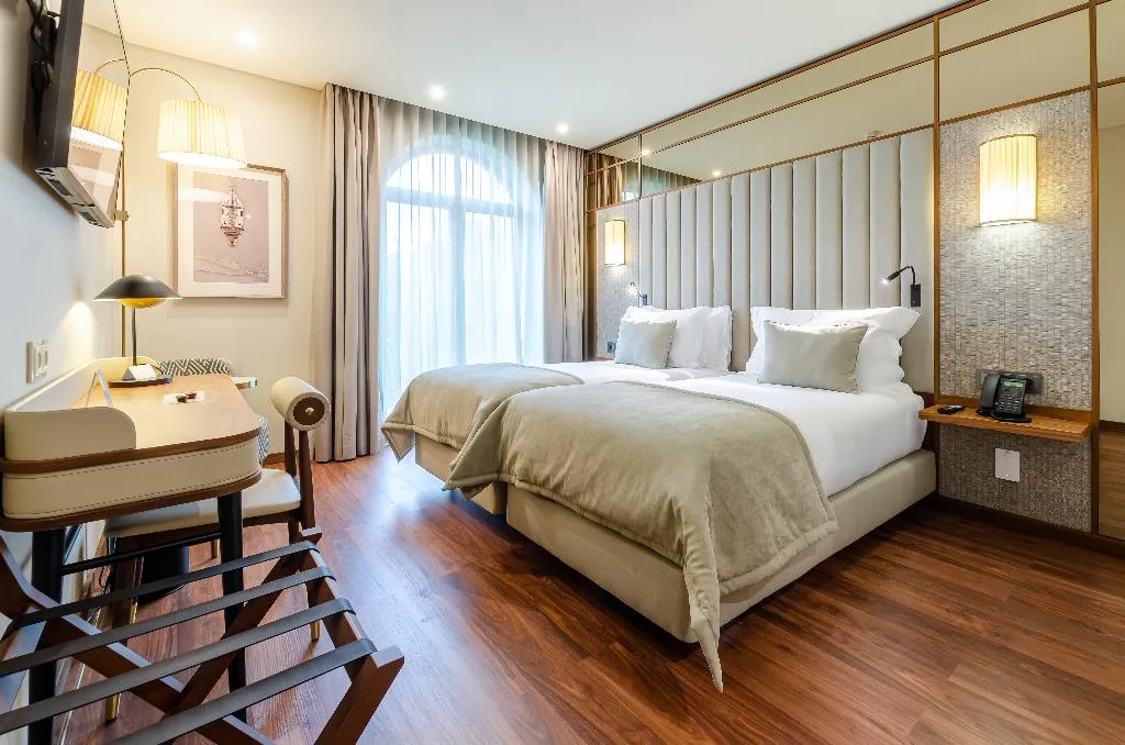 TWIN SUPERIOR Room, Turim Lisboa Hotel, Lisbon